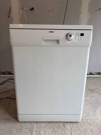 Zanussi Dishwasher