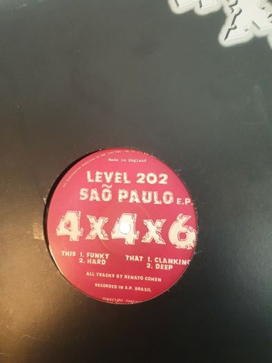 techno vinyl