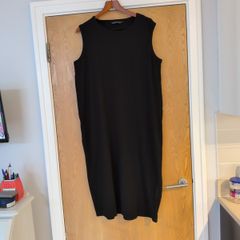 Dunnes Stores Black Sleveless Knit Look Dress. S. XL - 18. New - No Tags.