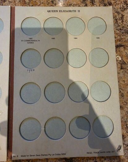 Australia 20 and 50 Cent Coin Album in Presentation Holder