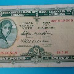 Irish 1967 Lavery One pound banknote in Fine condition