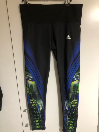 Ladies adidas leggings size M never worn