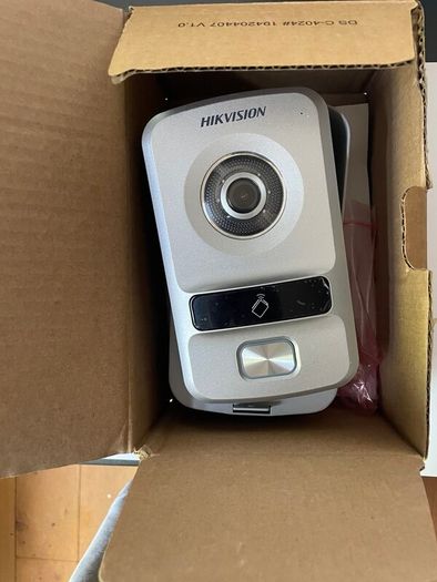 Hikvision DS-KV8102-IP Door Station - NEW