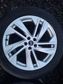 20" Genuine Audi Q7 S Line Alloys with tyres