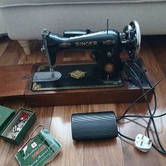 vintage singer sewing machine