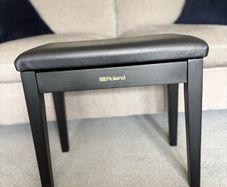 Roland Piano Seat