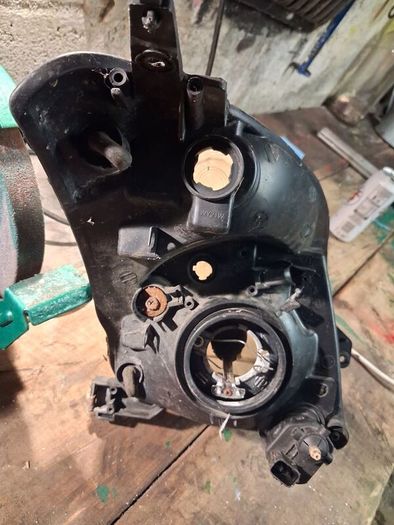 Suzuki Swift Headlight L/Passenger Side