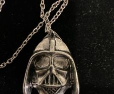 Star Wars Darth Vader Necklace