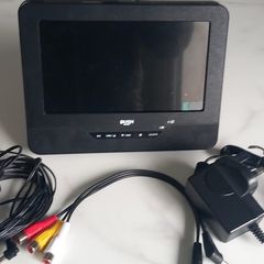 7 inches  TV DVD  combine