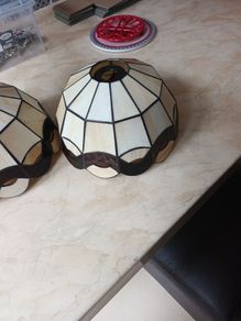 Tiffany Style Ceiling Light/Lamp Shade. (1 Left)