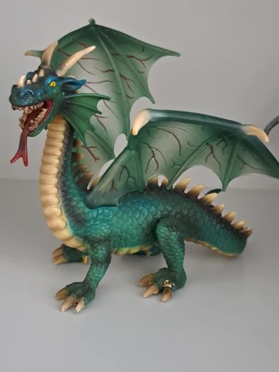 schleich dragon