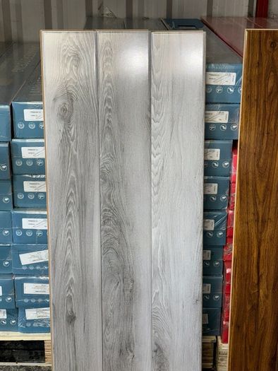 Brand new high gloss flooring