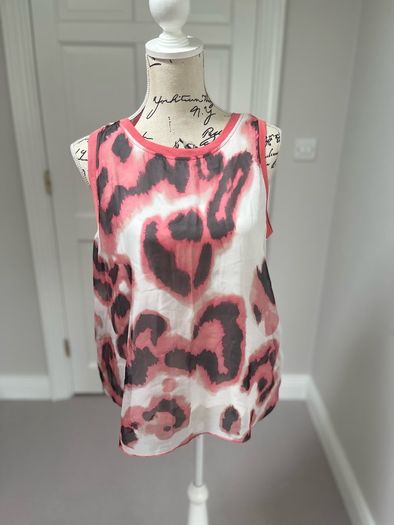 Marc Aurel Top