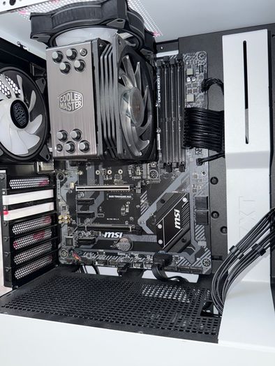Msi B450 Tomahawk Max With Ryzen 5 3600 And Cooler