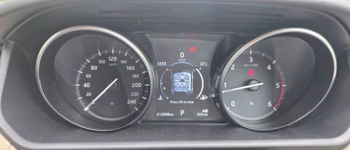 Discovery 5 2018 2L Automatic