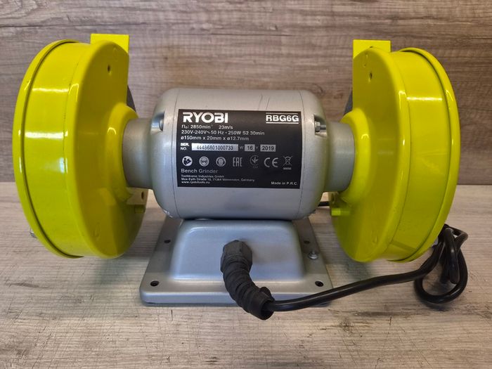 Ryobi 150mm Bench Grinder