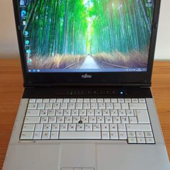 Fujitsu Lifebook S751 - Intel Core i5 Laptop