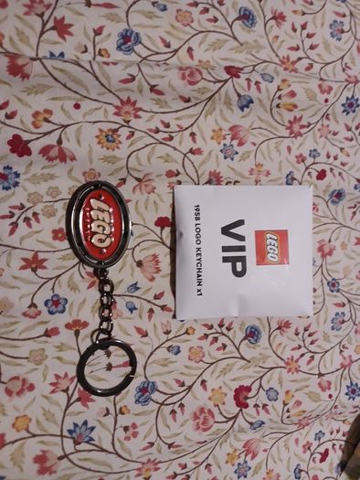 Lego 1958 Replica Spinning Keychain