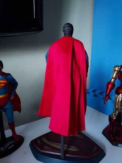 Superman Man Of Steel MMS200 Henry Cavill Hot Toys hottoys Figure