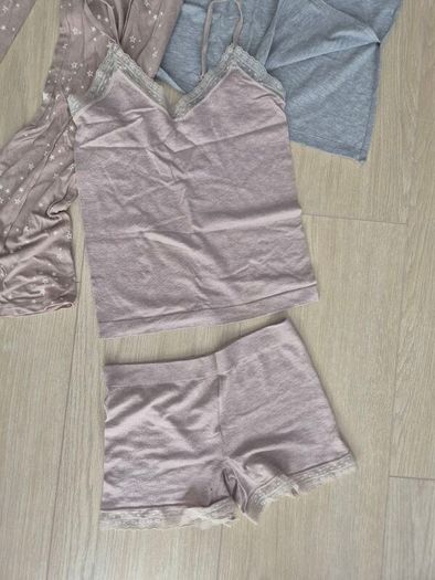 clothes