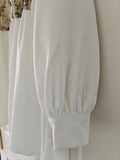 Floral long sleeve blouse for women, elegant bottoned neck, casual wear, white,
