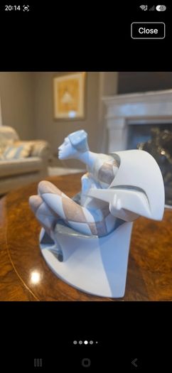 Rare Retired Lladro Harlequin with Mandolin - Utopia Collection