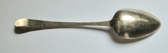 Sterling silver antique Spoon, George Gray, 1795. Very rare with added detail.