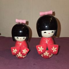 Pair of Japanese Kokeshi Dolls