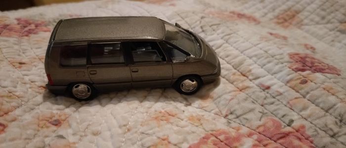 Vintage Renault Espace Solido Brand New