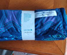United airlines Saks fifth avenue Limited edition Blanket