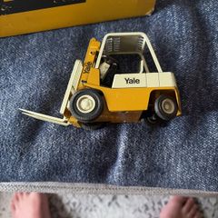 Yale Toy Forklift