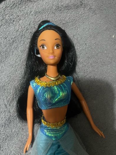Jasmin Aladdin Doll