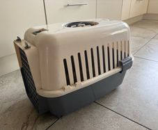 Cat Carrier box / Cat travel box