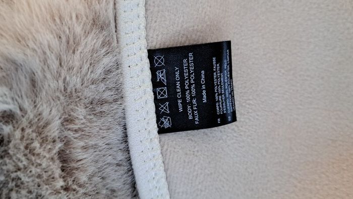 Pia Rossini taupe/cream faux fur poncho - new!
