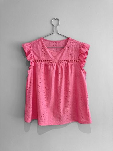 Pre Owned Vibrant Pink Eyelet Cutout Flutter Sleeve Blouse