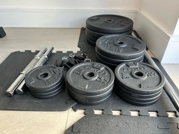 Dumbbells and Bars Weight kit + Bench
