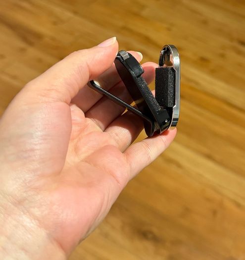 Car eyeglasses holder
