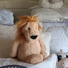 Rare original Jellycat bashful lion.