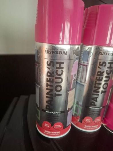 Multipurpose spray paint (Berry Pink)