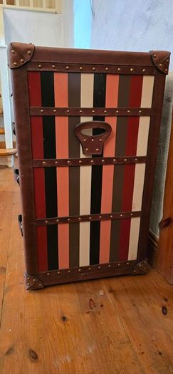 Chest of drawers / sideboard