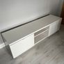 TV bench Image 3