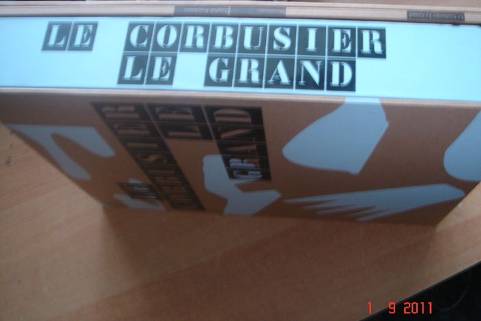 LE CORBUSIER LE GRANDE - PHAIDON- (in mint condition)