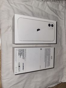 iPhone 11 box