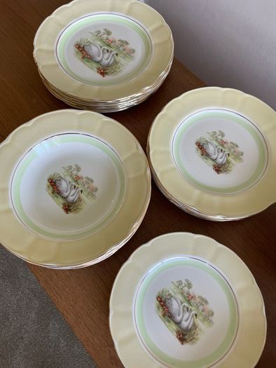 Vintage Arklow Pottery Dinner Set
