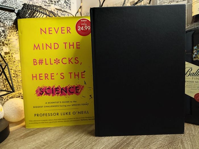 Never Mind the B#ll#cks, Heres the Science ! A Scientists Guide to the Biggest Challenges Facing our Species Today ! Hardcover ! 2021 ! by Gill Books !