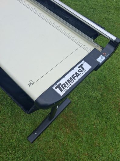 Trimfast Wide-Format Rotary Paper Trimmer d