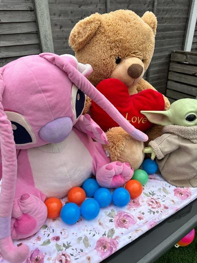 stuffed toys