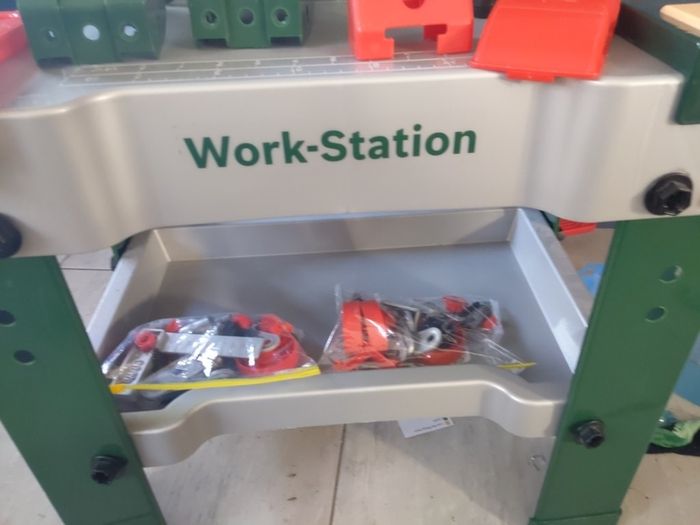 Bosch toy work station with functioning drill and other accessories
