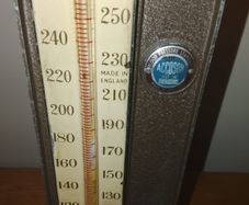 Vintage 1950's Accoson Mercury Sphygomanometer