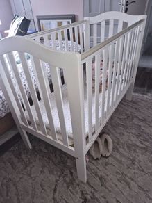 Baby cot